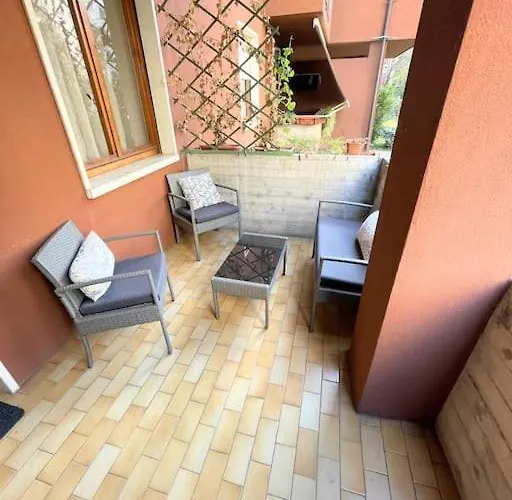 Ginevra's House Apartment *
