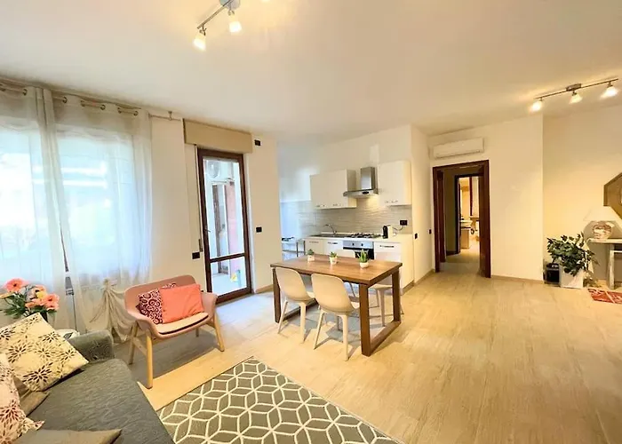 Ginevra's House Apartment *